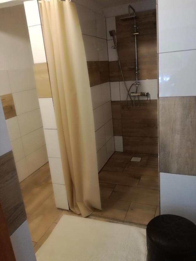 Bowal Hotel กชึชโบโว ภายนอก รูปภาพ